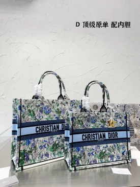 DR306 Medium/Large Dior Book Tote